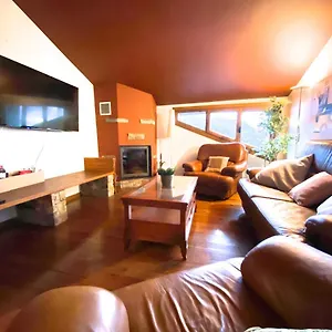 https://atico-rustico-con-chimenea-en-el-tarter-grandvalira.andorra-la-vella-hotels.net